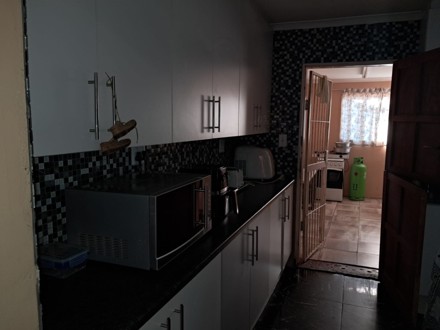 4 Bedroom Property for Sale in Klipkop AH North West